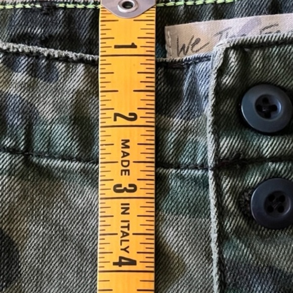 Women's Free People "We the Free" Green Camo Shorts 6 - Picture 8 of 15